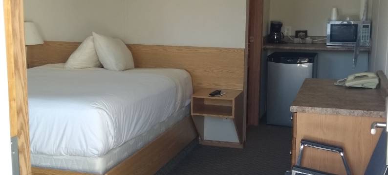 日落汽车旅馆(Sundown Motel)图片