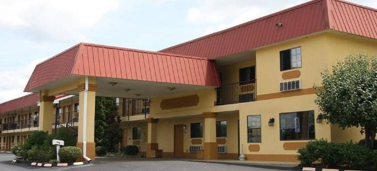 快捷酒店及套房(Express Inn & Suites)图片