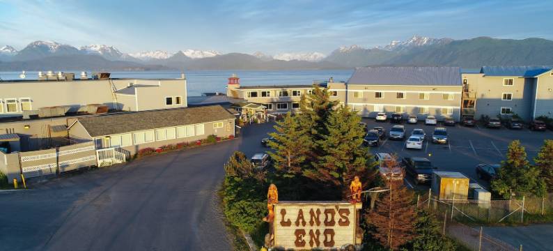 地之角度假村(Land's End Resort)图片