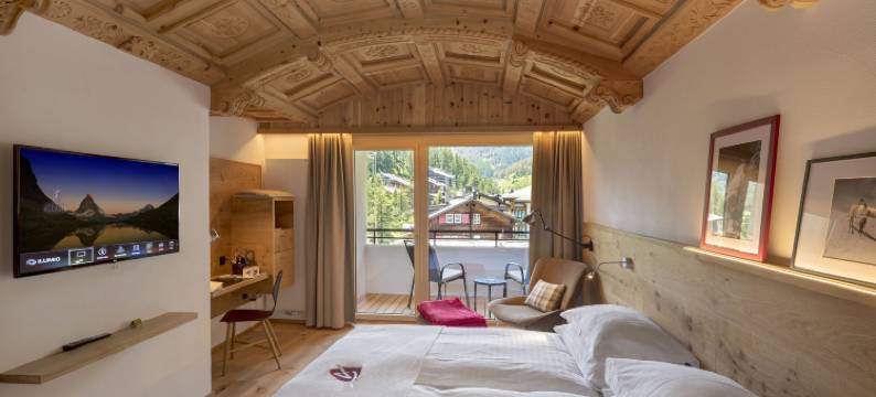 瑞士阿尔卑斯山奥安林酒店(Swiss Alpine Hotel Allalin)图片