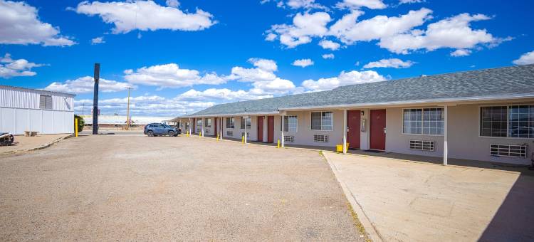 OYO 旗下的霍利迪汽车旅馆，洛兹堡(Holiday Motel by OYO Lordsburg I-10)图片