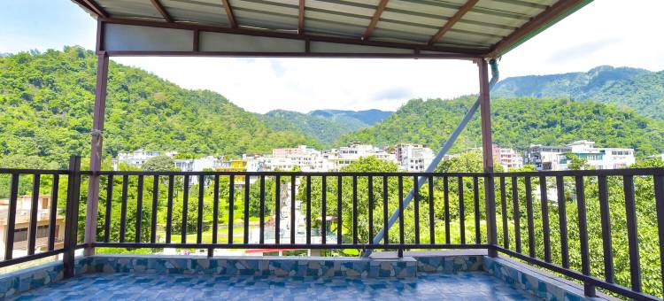 U V 酒店(FabHotel UV)图片