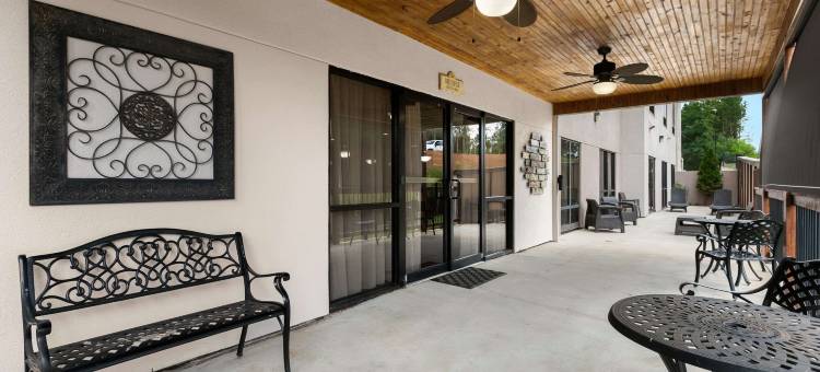 舒适套房酒店(Comfort Suites)图片