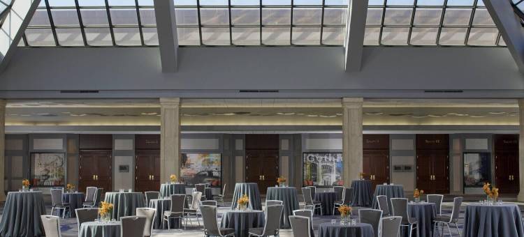 亚特兰大威佛利万丽酒店和会议中心(Renaissance Atlanta Waverly Hotel & Convention Center)图片