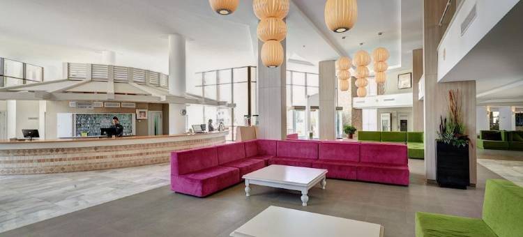 普罗图尔野生动物园公寓酒店(Protur Safari Park Aparthotel)图片