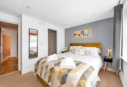 Mowbray Hotel Overview