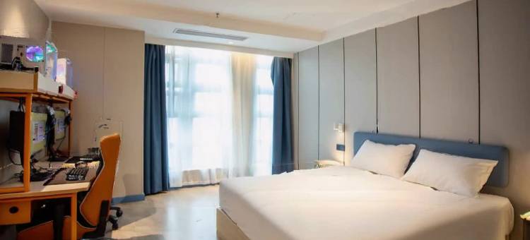 爱电竞酒店(上海虹桥机场九亭地铁站店)图片