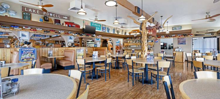 东锡安雷鸟贝斯特韦斯特酒店(Best Western East Zion Thunderbird Lodge)图片