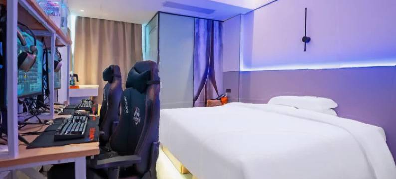 飞游电竞酒店(深圳宝安机场T3航站楼固戍地铁站店)图片