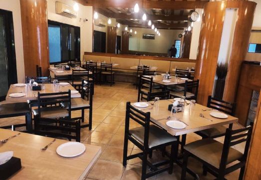 Hotel Orient Crown, KolhapurHotel Overview