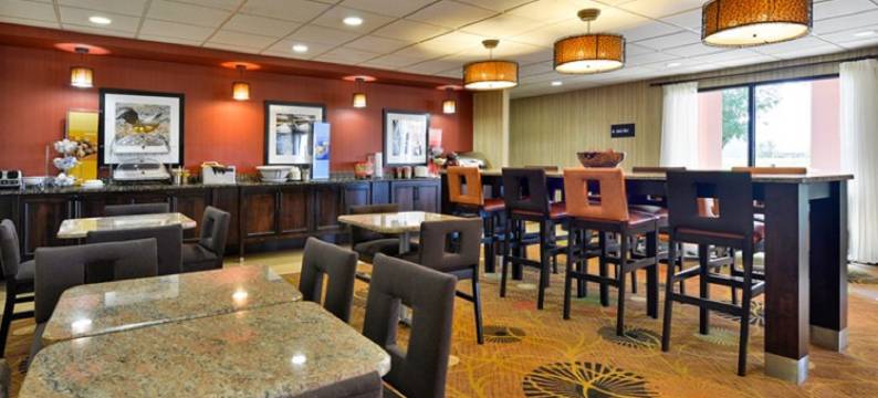 斯特吉斯欢朋酒店(Hampton Inn by Hilton Sturgis-Lagrange Area)图片