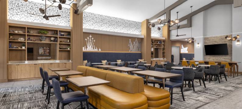 Homewood Suites by Hilton圣迭戈机场-自由站(Homewood Suites by Hilton San Diego Airport-Liberty Station)图片