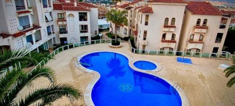 Renteando Albir Apartments图片