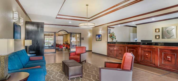 蒙哥马利东蒙蒂塞洛舒适套房酒店(Comfort Suites Montgomery East Monticello Dr)图片