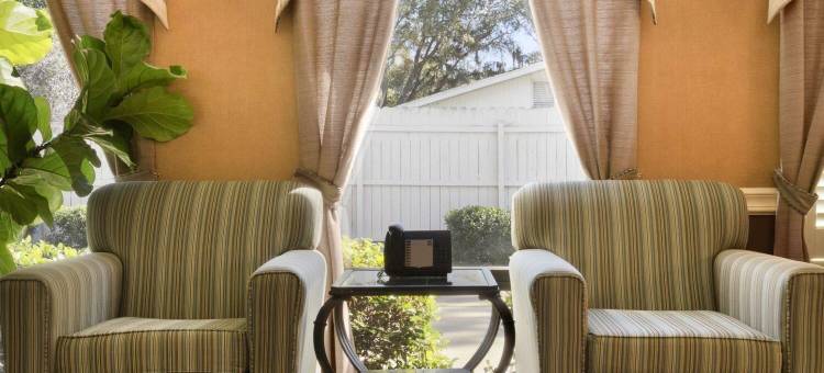 沃尔顿堡滩玛丽埃斯特呗盟套房酒店(Baymont by Wyndham Fort Walton Beach Mary Esther)图片