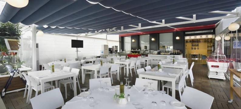 马拉加诺斯特鲁姆机场住宿(Hotel Málaga Nostrum Airport)图片