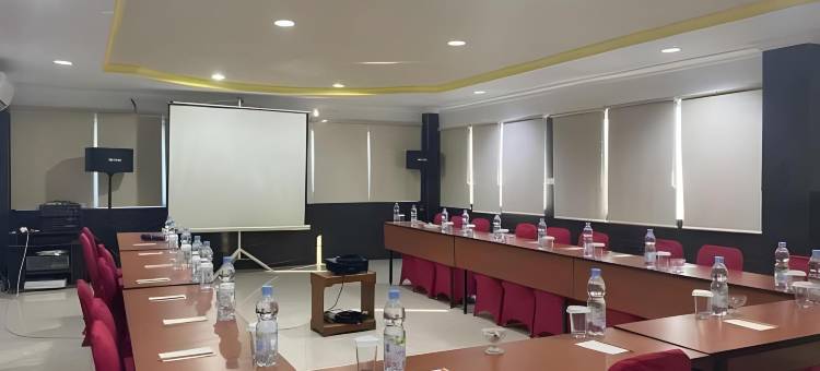 武吉英达乐思塔里旅馆(Bukit Indah Lestari Hotel)图片