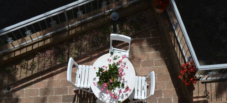 Charmante Home with Garden图片