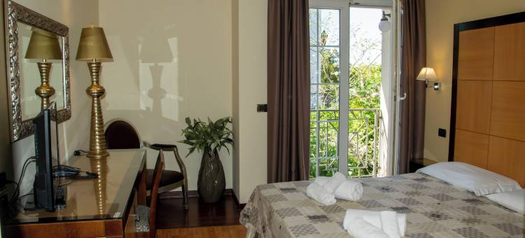 摄政公寓海滩酒店(Regent Beach Hotel & Apartments)图片