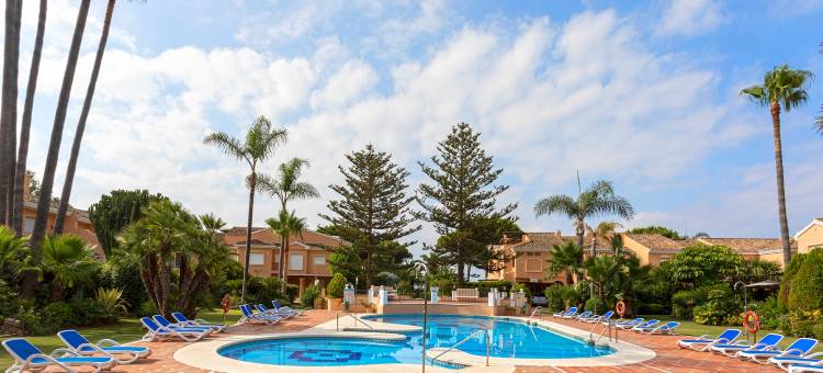 Spectacular apartment with direct access to the beach. Venalmar T图片