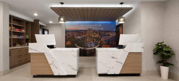 温德姆格林维尔伍德拉夫路拉昆塔温德姆酒店套房(La Quinta Inn & Suites by Wyndham Greenville)图片