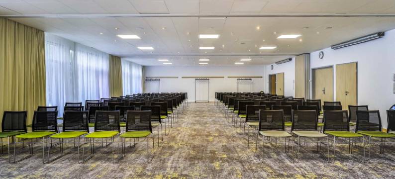 波兹南马尔塔诺富特酒店(Novotel Poznan Malta)图片