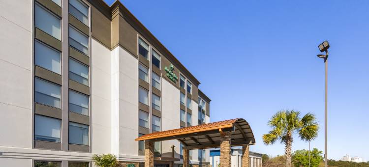 假日酒店及套房哥伦比亚东北 - 杰克逊堡地区 IHG(Holiday Inn & Suites Columbia NE - FT Jackson Area)图片