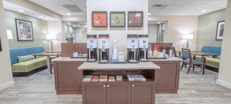 希尔顿欢朋酒店-埃姆斯伯里(Hampton Inn Amesbury)图片