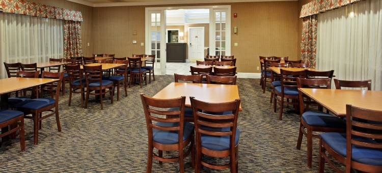 智选假日套房酒店科宁(Holiday Inn Express & Suites Corning)图片