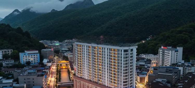 7天优品酒店(百色那坡保合时代广场店)图片