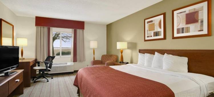 埃文斯维尔北-奥布斯坦温德姆呗盟套房酒店(Baymont by Wyndham Evansville North/Haubstadt)图片