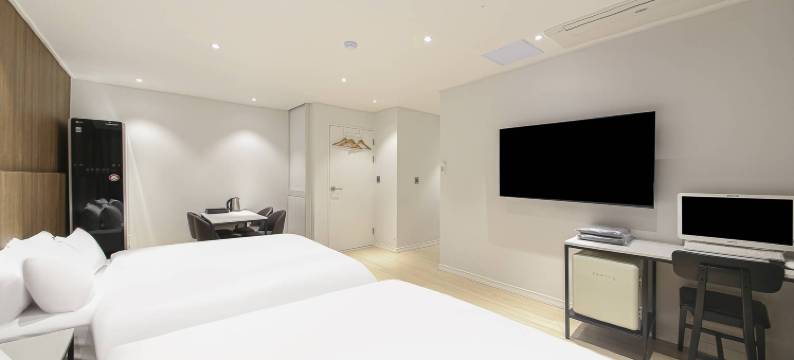 巴兰汀恩酒店(Ballantine Business Hotel)图片