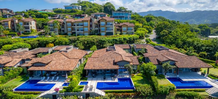 Casa Blue Sail 6 bdrs ocean view in Los Suenos图片