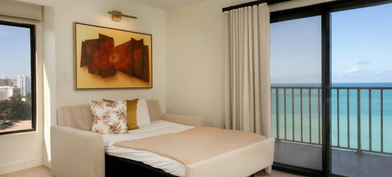 佛得岛海滩万怡度假酒店(Courtyard Isla Verde Beach Resort)图片