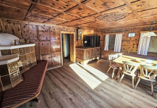 Apart 14 Hotel Overview