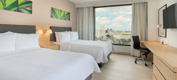节日酒店梅尼达阿尔塔布里萨(Fiesta Inn Mérida Altabrisa)图片