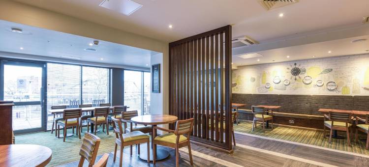 蒂弗顿普瑞米尔酒店(Premier Inn Tiverton)图片