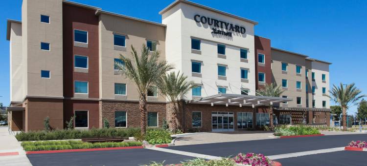 圣地亚哥埃尔卡洪万豪万怡酒店(Courtyard San Diego El Cajon)图片