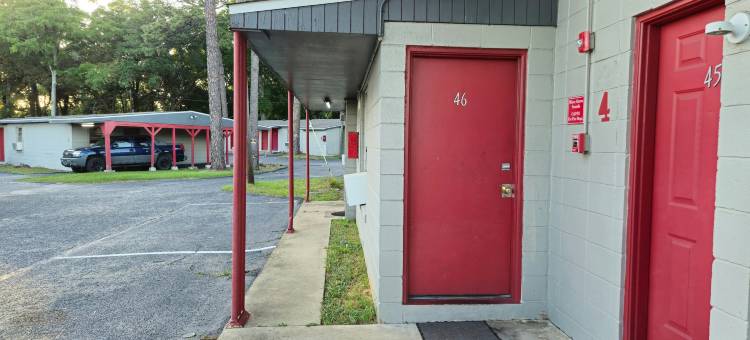 巴马汽车旅馆，位于I-65和US-90(Bama Motel Mobile I-65 & US-90)图片