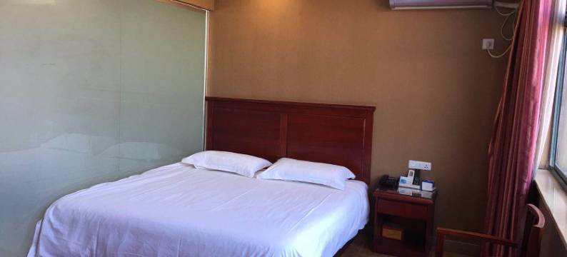 临颍县晰晰宾馆图片