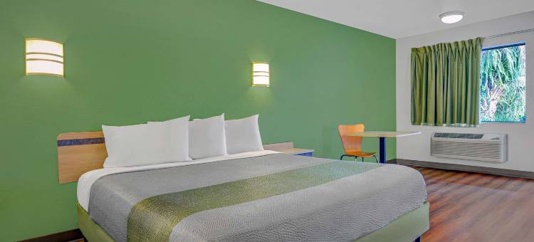 塔拉哈西市中心6号汽车旅馆(Motel 6 Tallahassee, FL - Downtown)图片