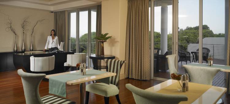 太阳海滩太阳广场塔酒店(Suncoast Hotel & Towers)图片