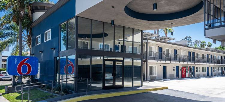 加利福尼亚阿纳海姆- 会议中心 6号汽车旅馆(Motel 6 Anaheim, CA - Convention Center)图片