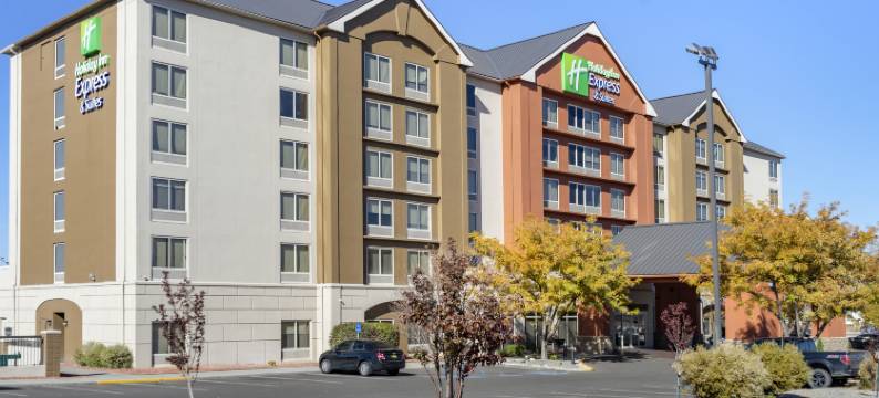 阿尔伯克基城智选假日酒店&套房(Holiday Inn Express & Suites ALBUQUERQUE MIDTOWN by IHG)图片