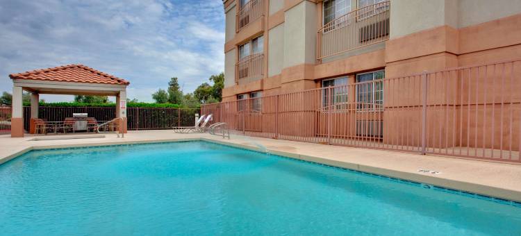 凤凰城-坦佩索尼斯塔简单套房酒店(Sonesta Simply Suites Phoenix Tempe)图片