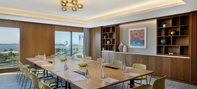 希尔顿逸林沙迦滨水酒店及公寓(DoubleTree by Hilton Sharjah Waterfront Hotel & Residences)图片