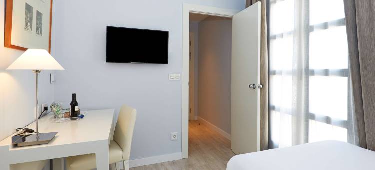 新罕布什尔州拉斯阿特斯酒店(NH Valencia Las Artes)图片