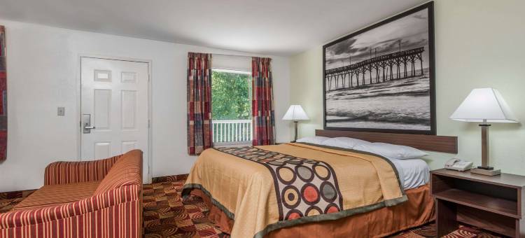 费耶特维尔速8酒店(Super 8 by Wyndham Fayetteville)图片