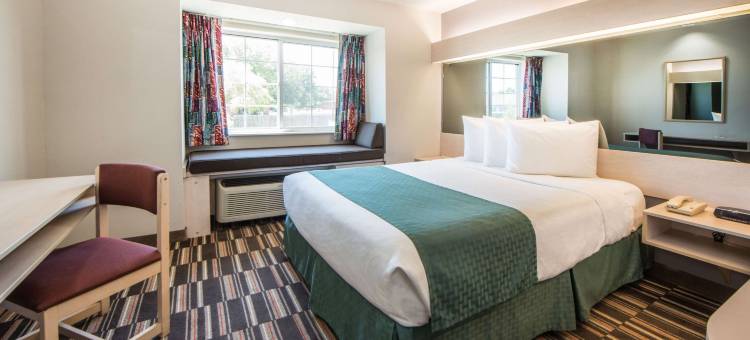 克莱尔莫尔温德姆麦客达套房酒店(Microtel Inn & Suites by Wyndham Claremore)图片