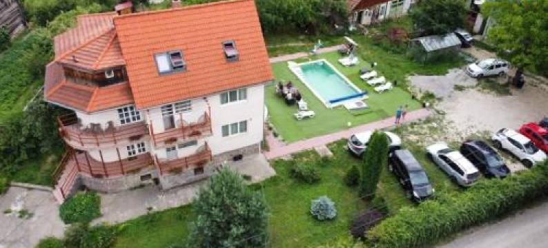 Pensiunea Apolka Panzió图片